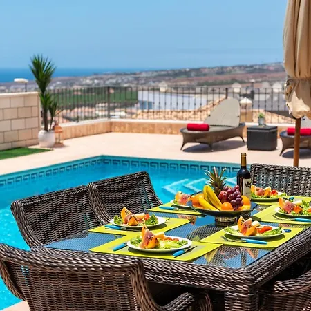 Torviscas Sunset Villa 4 Rooms With Air-Conditioning & Private Jacuzzi Villa *