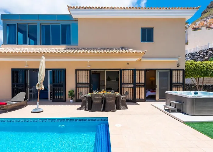 Torviscas Sunset Villa 4 Rooms With Air-Conditioning & Private Jacuzzi Villa