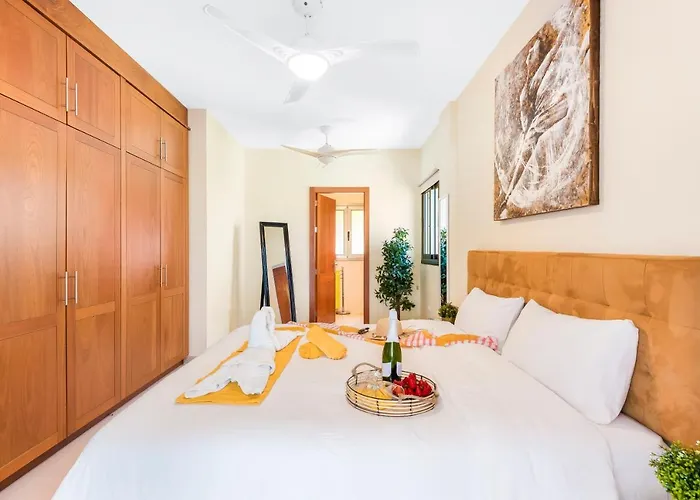 Torviscas Sunset Villa 4 Rooms With Air-Conditioning & Private Jacuzzi Costa Adeje (Tenerife)