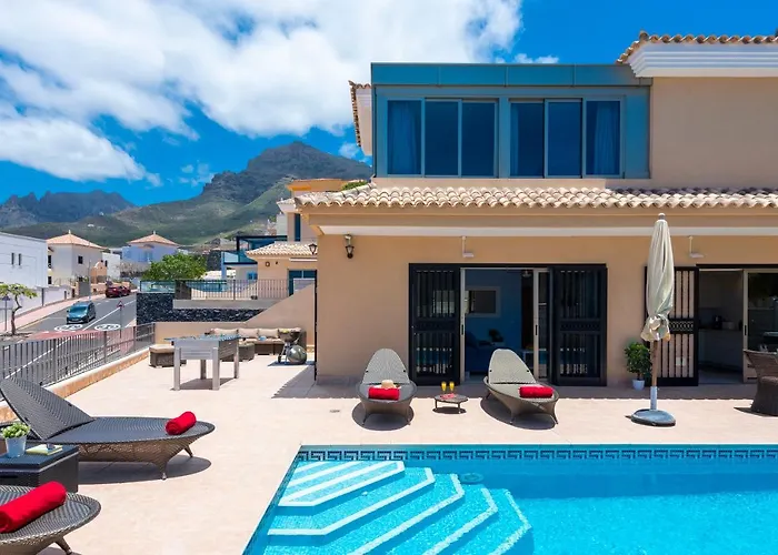 Torviscas Sunset Villa 4 Rooms With Air-Conditioning & Private Jacuzzi Villa