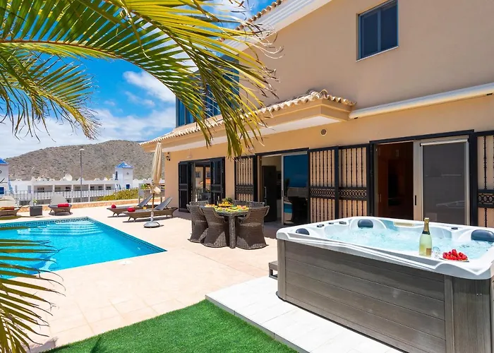 Villa Torviscas Sunset Villa 4 Rooms With Air-Conditioning & Private Jacuzzi *