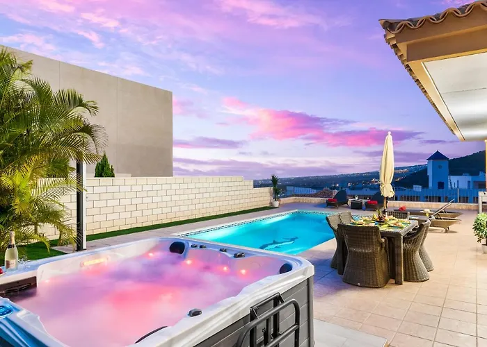 Villa Torviscas Sunset Villa 4 Rooms With Air-Conditioning & Private Jacuzzi