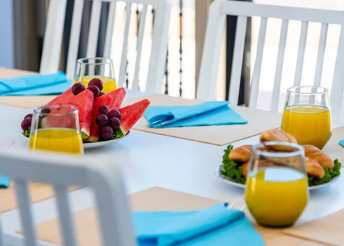 Torviscas Sunset Villa 4 Rooms With Air-Conditioning & Private Jacuzzi Villa