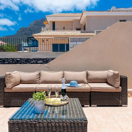 ヴィラ Torviscas Sunset Villa 4 Rooms With Air-Conditioning & Private Jacuzzi