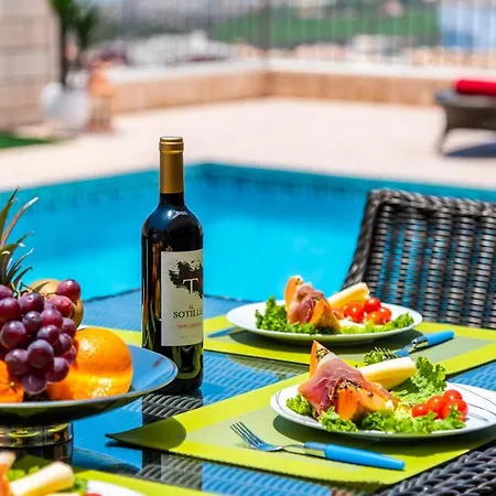 Torviscas Sunset Villa 4 Rooms With Air-Conditioning & Private Jacuzzi ヴィラ アデヘ