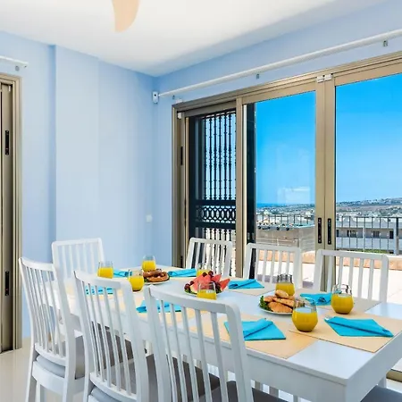 Torviscas Sunset 4 With Air-conditioning & Private Jacuzzi فيلة