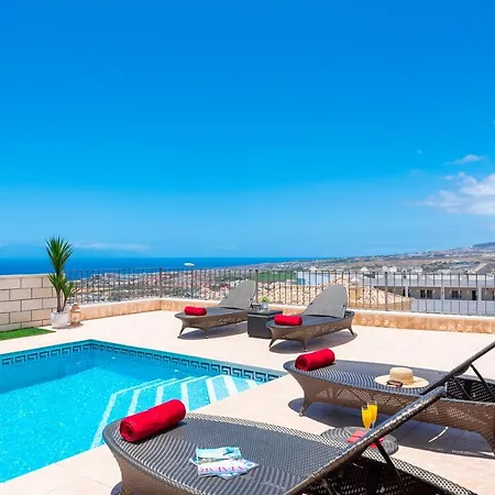 Villa Torviscas Sunset 4 With Air-conditioning & Private Jacuzzi *