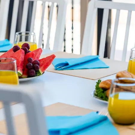 Torviscas Sunset 4 With Air-conditioning & Private Jacuzzi فيلة
