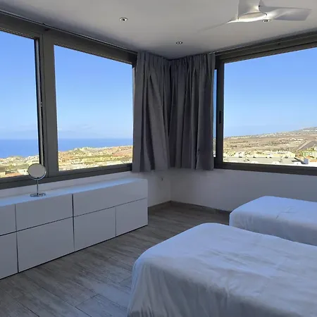 Torviscas Sunset Villa 4 Rooms With Air-Conditioning & Private Jacuzzi アデヘ