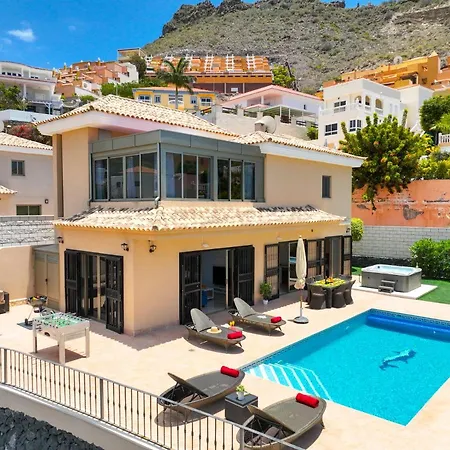 Willa Torviscas Sunset 4 With Air-conditioning & Private Jacuzzi